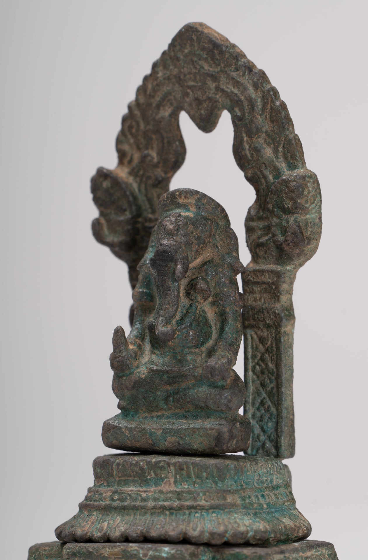 Ganesha Statue - Antique Thai Style Enthroned Bronze Seated Ganesha Statue - 11.5cm/5"