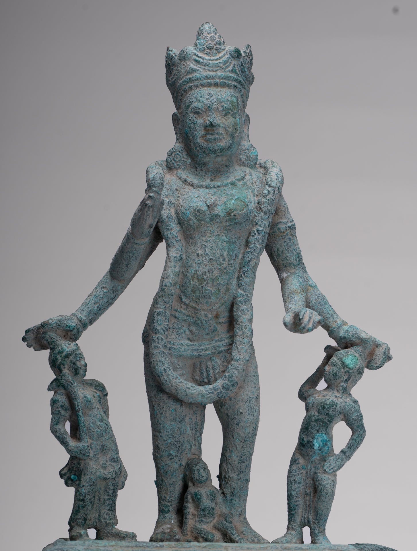 Vishnu Statue - Antique Phnom Da Style Khmer Vishnu with Gadanari and Chakrapurusha - 39cm/16"