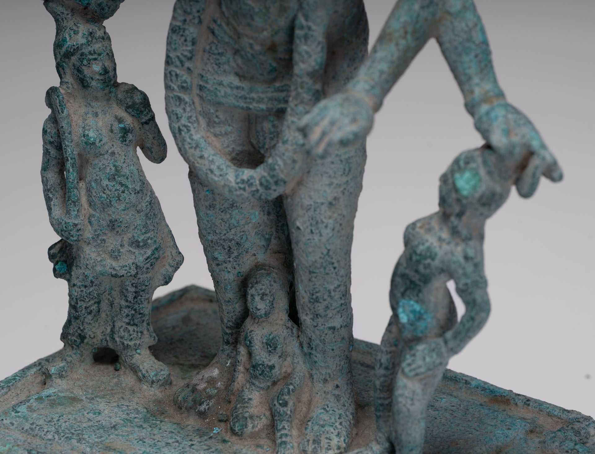 Vishnu Statue - Antique Phnom Da Style Khmer Vishnu with Gadanari and Chakrapurusha - 39cm/16"