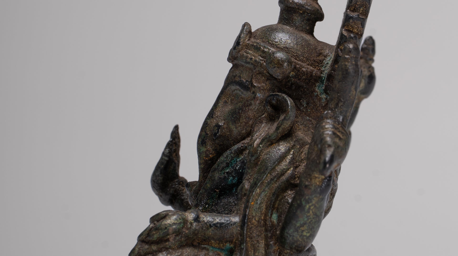 Ganesha Statue - Antique Thai Style Seated Bronze Ganesh Statue - 10cm/4"