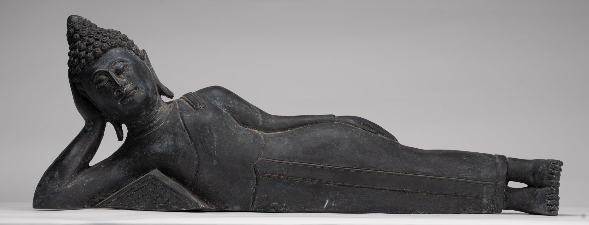 Buddha Statue - Antique Thai Style Bronze Chiang Saen Reclining Nirvana Buddha Statue - 66cm/26"