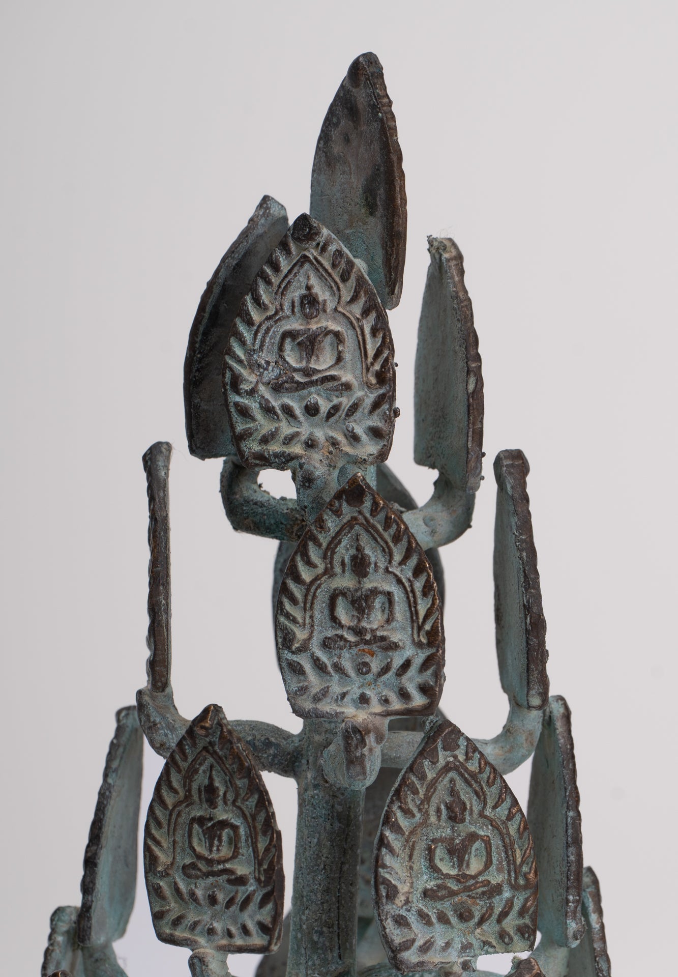 Buddha Sculpture - Antique Thai Style Bronze Seated Meditation Buddha Statues - 18cm/7"