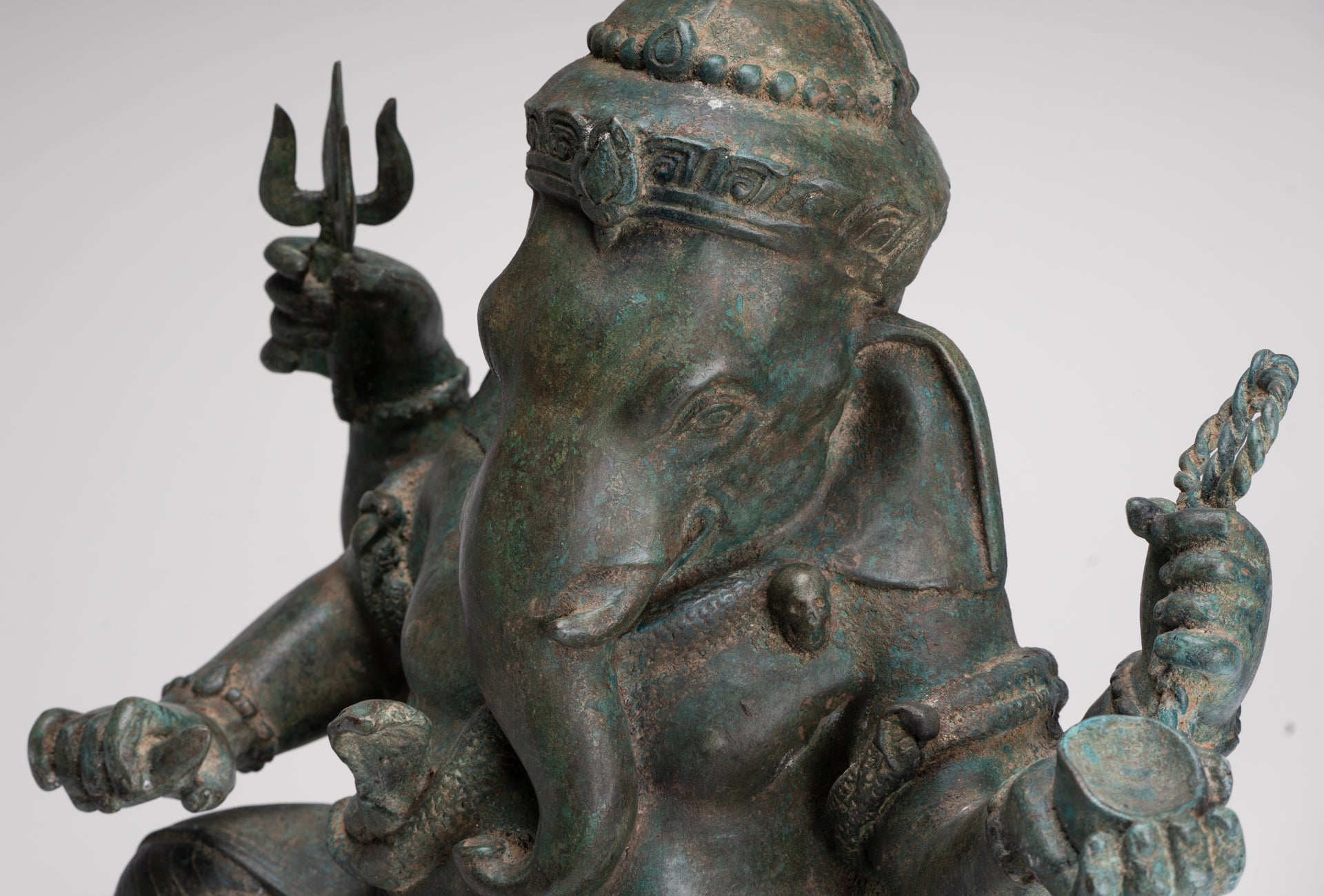 Ganesha Statue - Antique Thai Style Bronze Seated 4-Arm Ganesha Statue - 45cm/18"