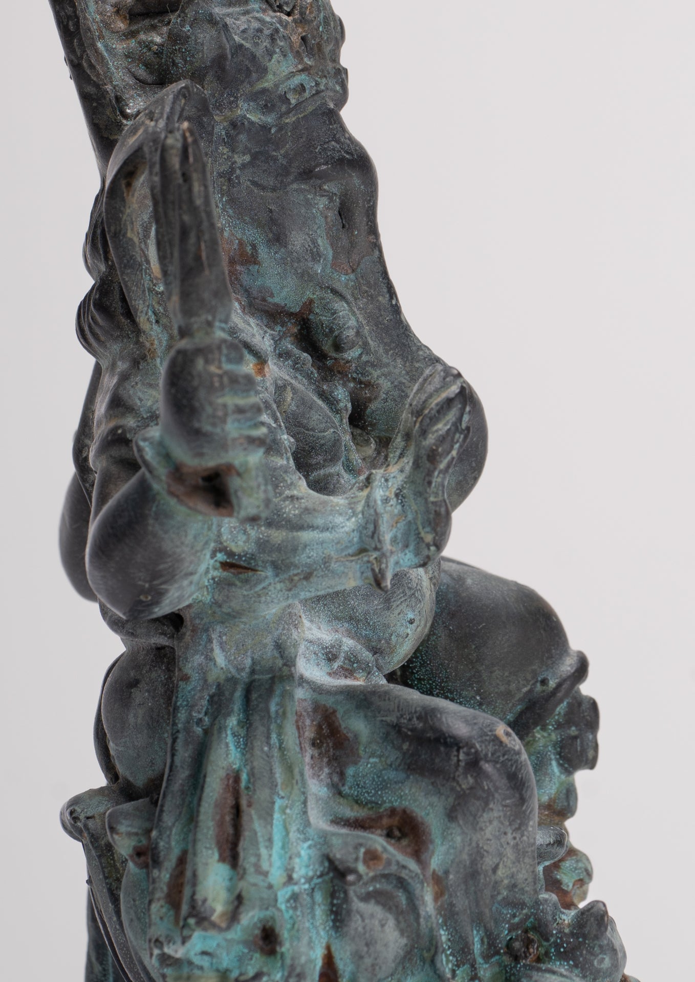 Ganesha Statue - Antique Thai Style Bronze Seated 4-Arm Vara Ganapati Statue - 15.5cm/6"