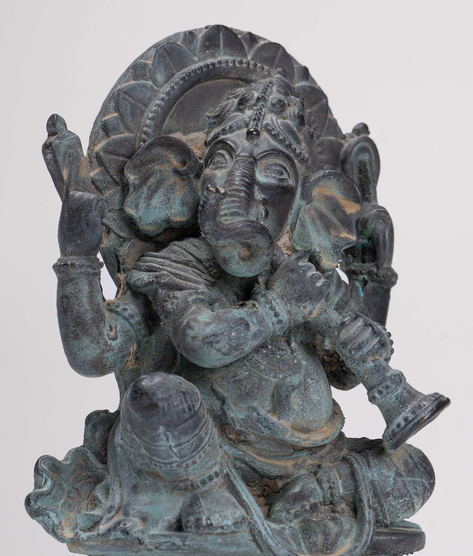 Ganesh - Antique Thai Style Bronze Seated Ganesh Statue - 15.5cm/6"