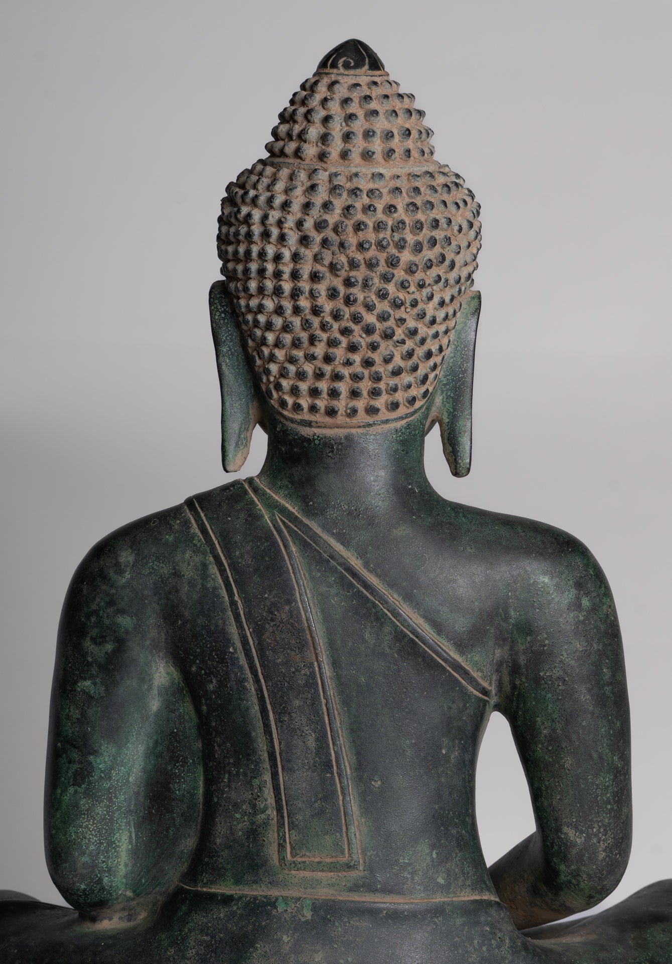 Statua di Buddha - Statua di Buddha seduto in meditazione seduto in bronzo in stile Khmer antico - 40 cm/16"