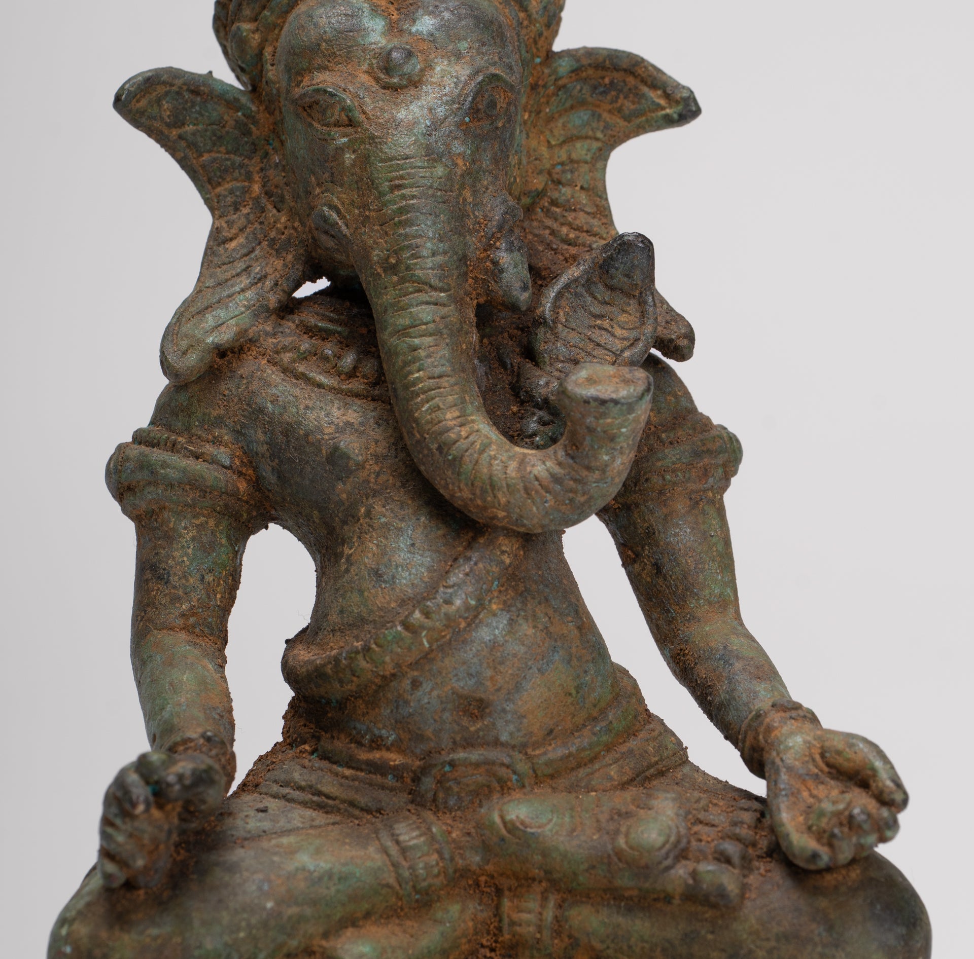 Ganesha Statue - Antique Thai Style Bronze Seated Ganesh Statue - 17.5cm/7"