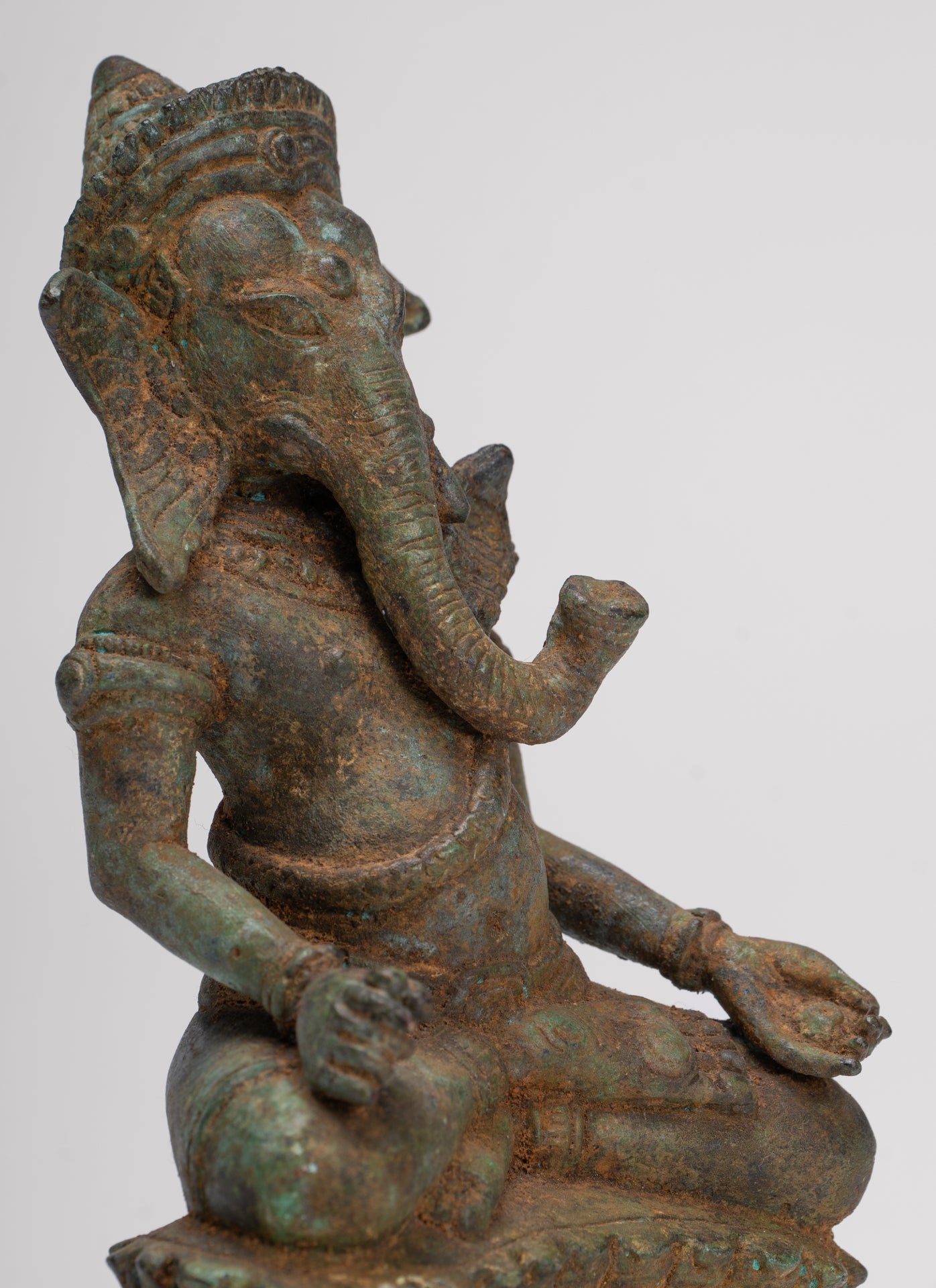 Ganesha Statue - Antique Thai Style Bronze Seated Ganesh Statue - 17.5cm/7"