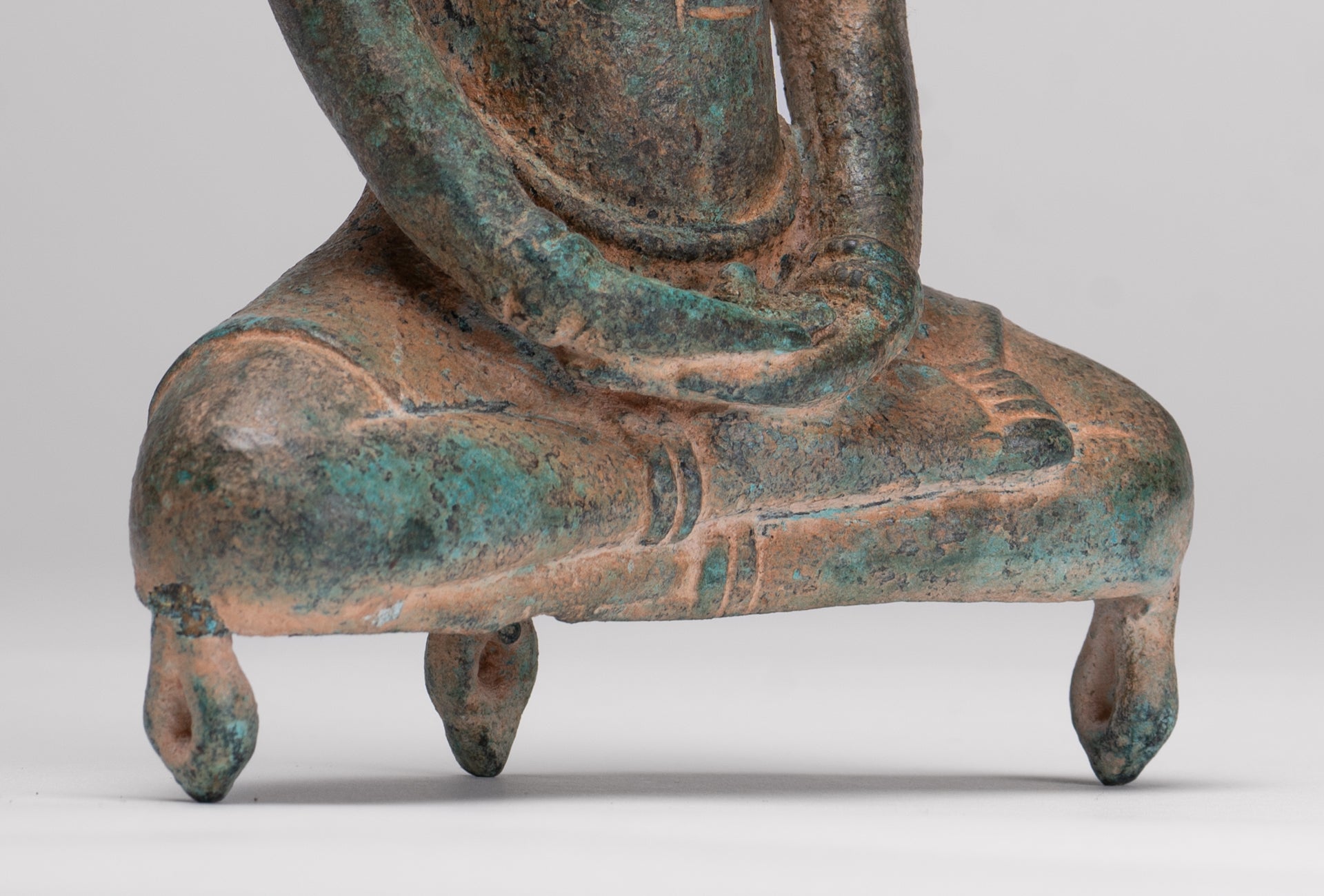 Buddha Statue - Antique Khmer Style Bronze Meditation Phnom Da Buddha Statue - 18cm/7"