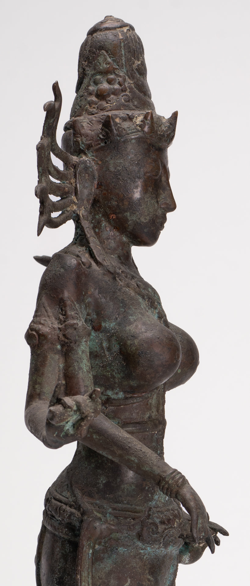 Statue Parvati – Statue Parvati javanaise en bronze de style indonésien antique 58 cm/23"