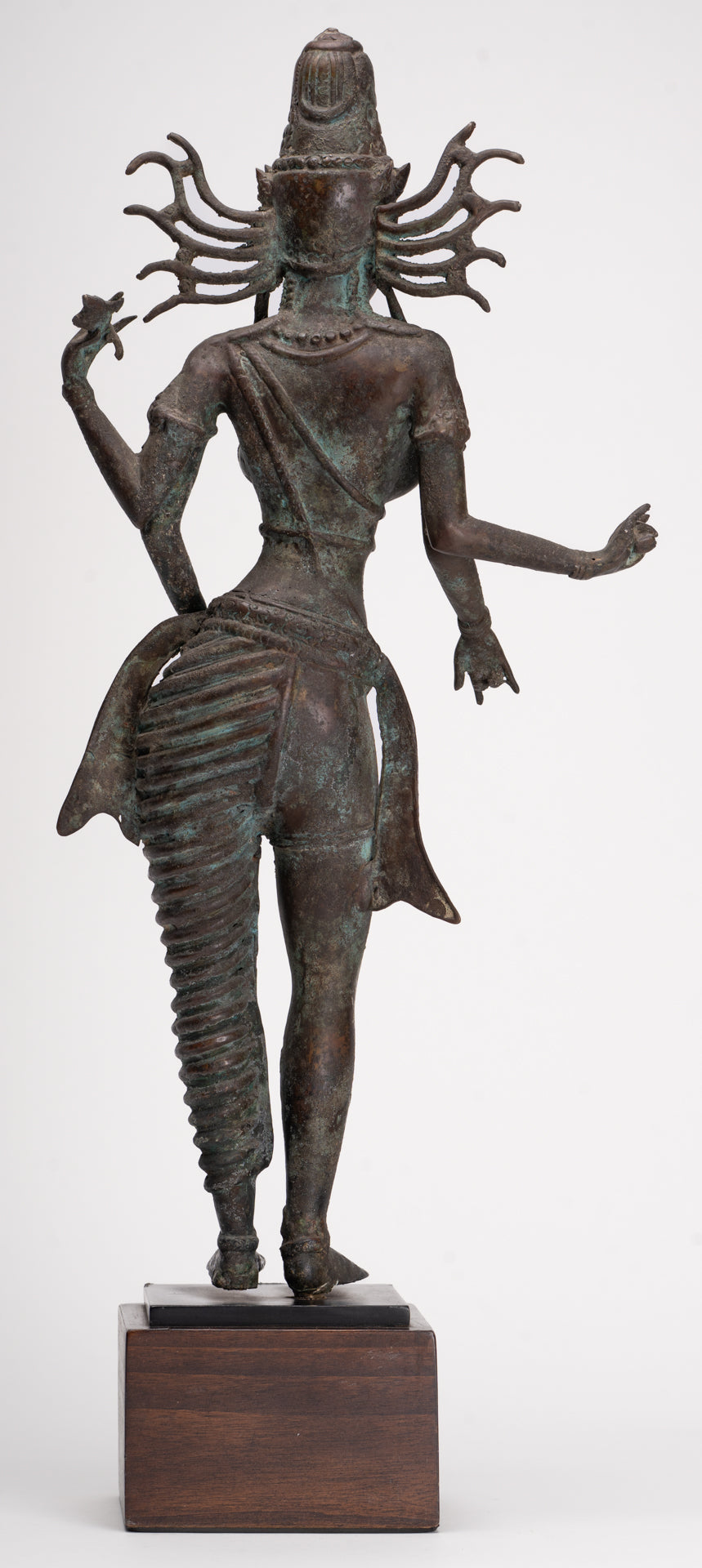 Statue Parvati – Statue Parvati javanaise en bronze de style indonésien antique 58 cm/23"