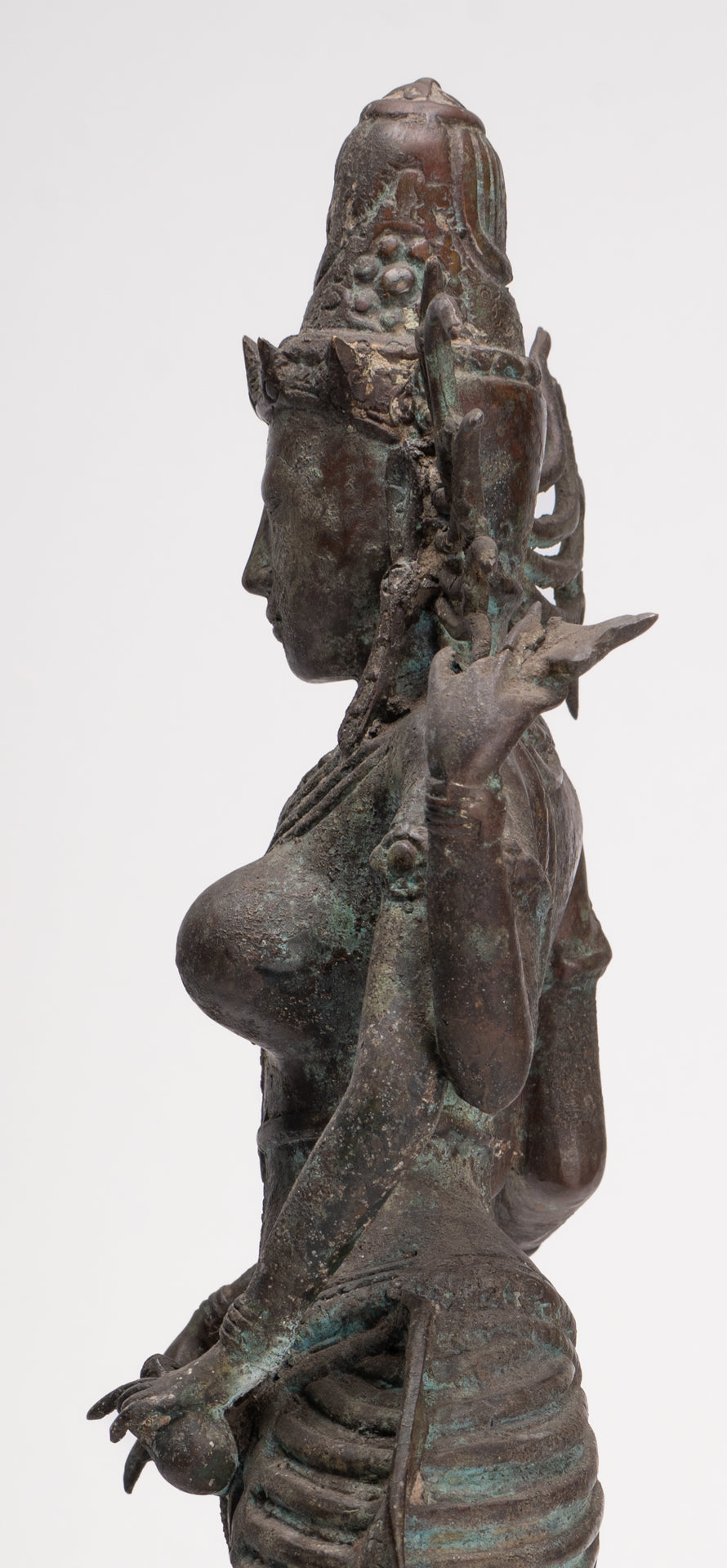 Statue Parvati – Statue Parvati javanaise en bronze de style indonésien antique 58 cm/23"