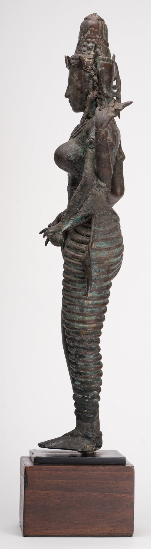 Statue Parvati – Statue Parvati javanaise en bronze de style indonésien antique 58 cm/23"