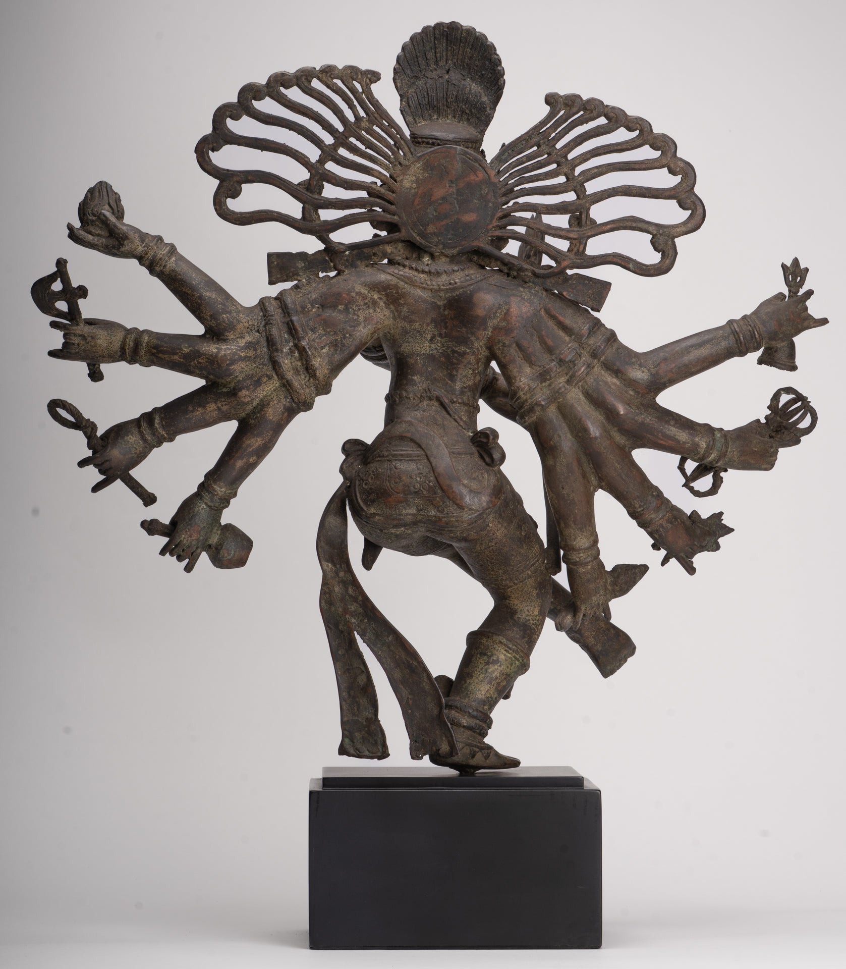 Estatua antigua de Shiva danzante de bronce de estilo javanés como Lord Nataraja - 34,5 cm (14 ") de alto