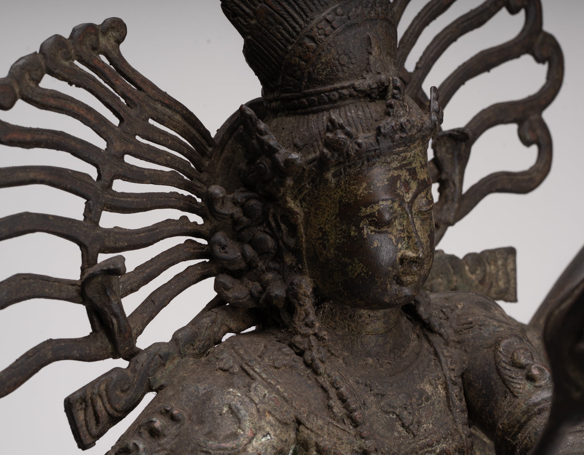 Estatua antigua de Shiva danzante de bronce de estilo javanés como Lord Nataraja - 34,5 cm (14 ") de alto