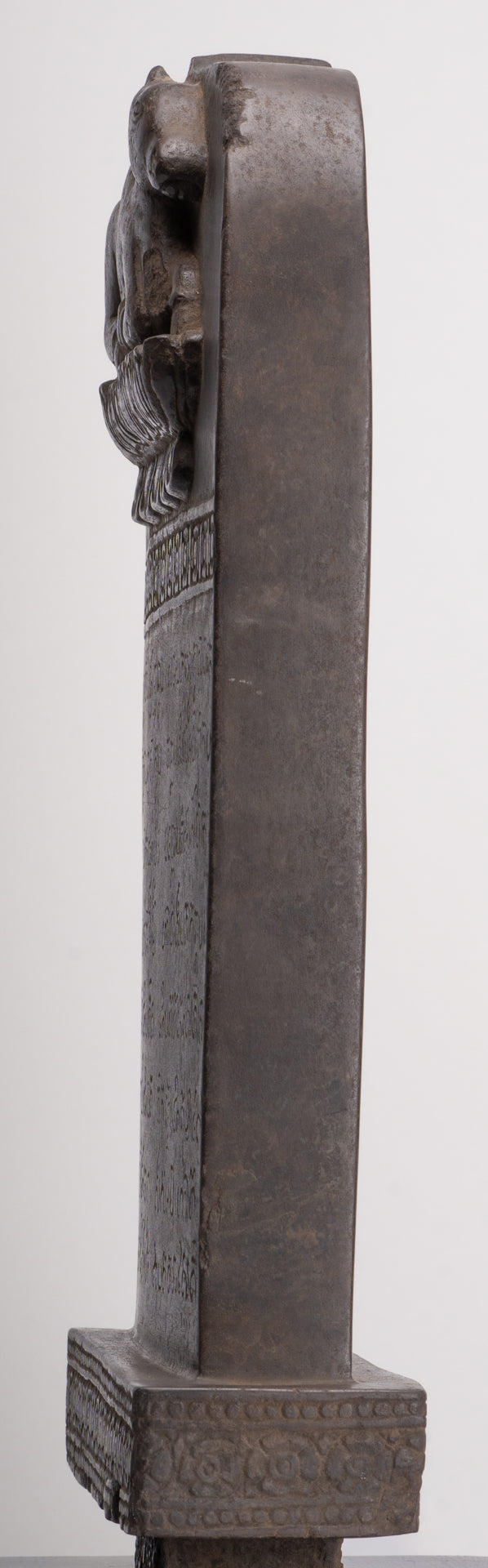 Antique khmer style sanskrit stèle, Nandi - 65cm / 26 "