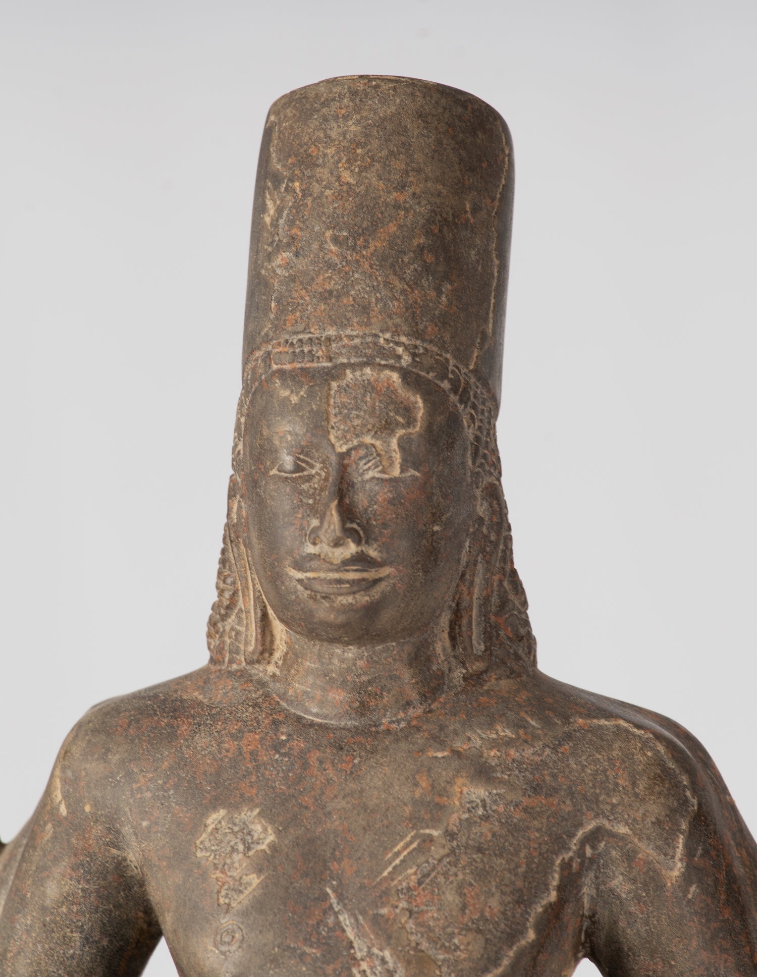 Estatua de Vishnu - Antiguo Phnom da Style Khmer Standing Sandstone Vishnu Torso - 43cm/17 "