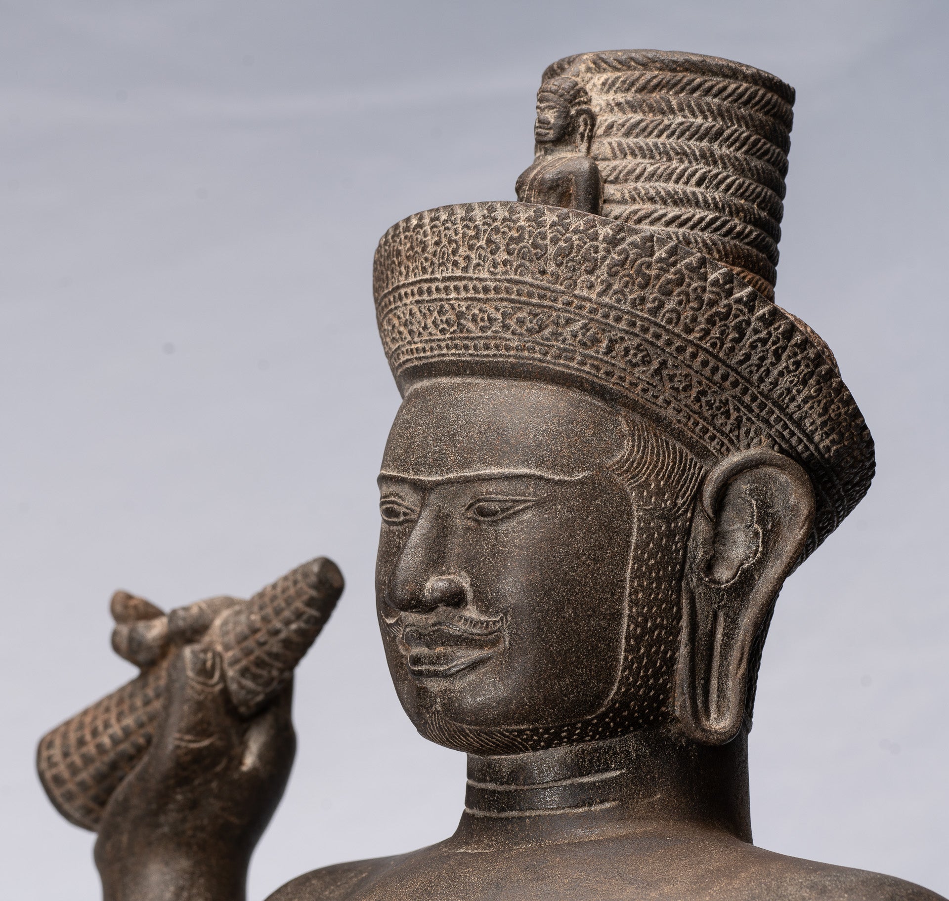 Antique Khmer Style Stone Koh Ker seduto Bodhisattva Avalokitesvara Statua - 62 cm/25 "