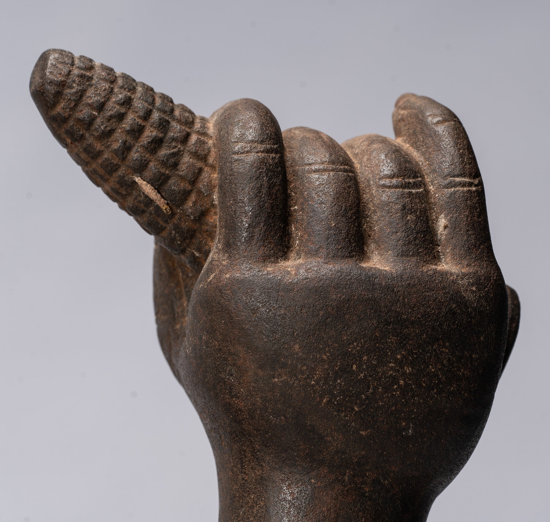 Antique Khmer Style Stone Koh Ker seduto Bodhisattva Avalokitesvara Statua - 62 cm/25 "