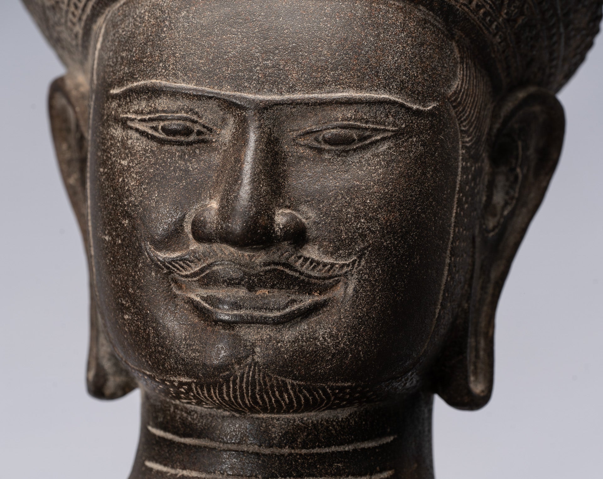 Antique Khmer Style Stone Koh Ker seduto Bodhisattva Avalokitesvara Statua - 62 cm/25 "