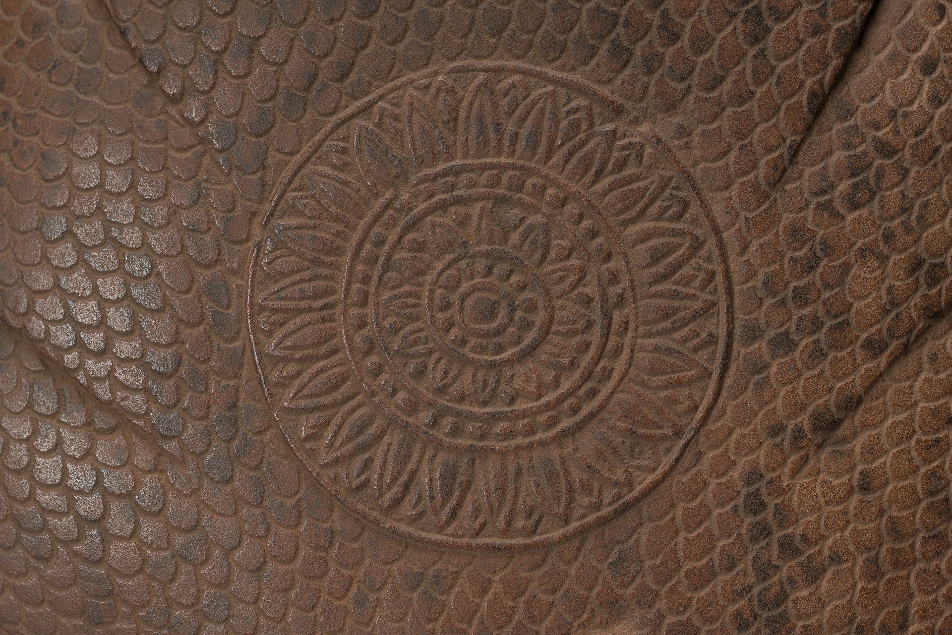 Statue de Bouddha – Bouddha de méditation Naga assis en pierre khmère antique de style Angkor Wat – 56 cm