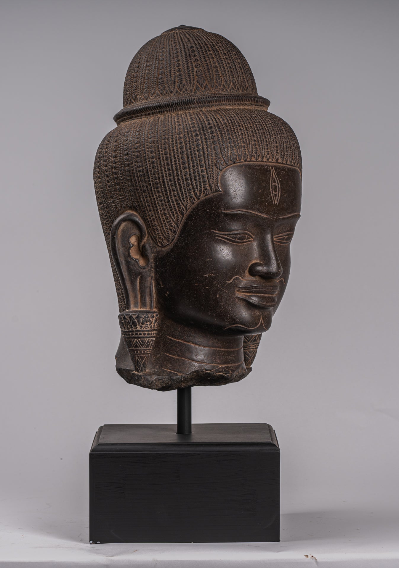 The Trilochana of Shiva can be seen on his forehead - the Three-Eyed Lord. It is the eye of wisdom, free from Maya, the illusion, and duality of life. It is also believed to be the source of his untamed energy.