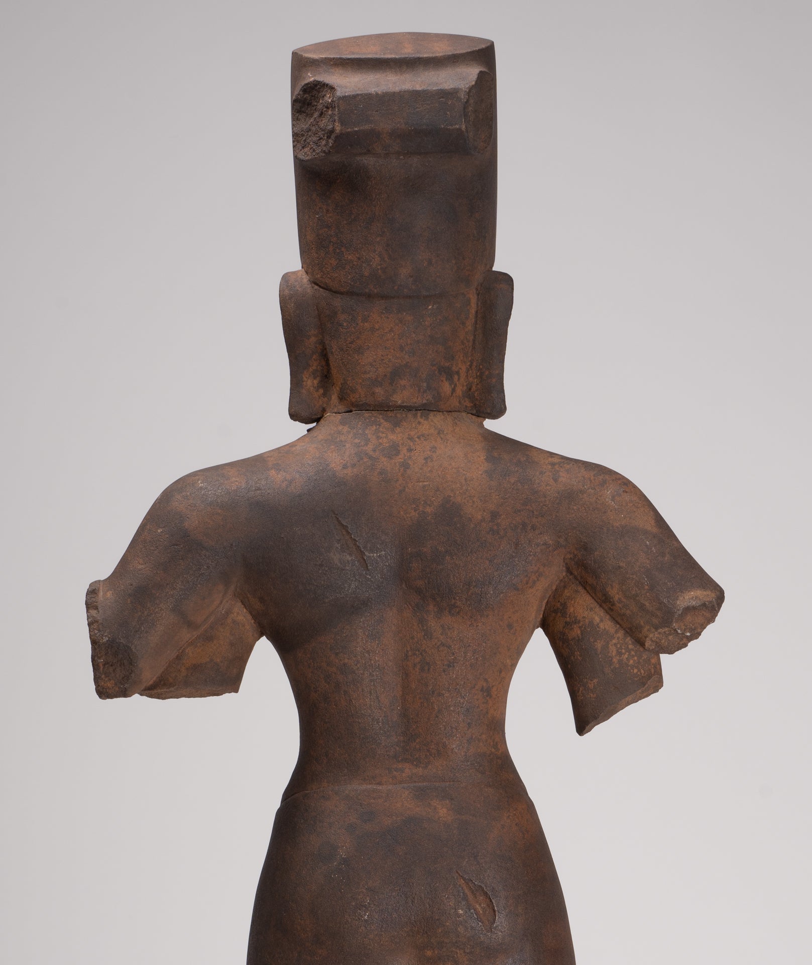 Vishnu Sculpture - Antique Phnom Da Style Mounted Sandstone Vishnu Statue - 73cm/29"