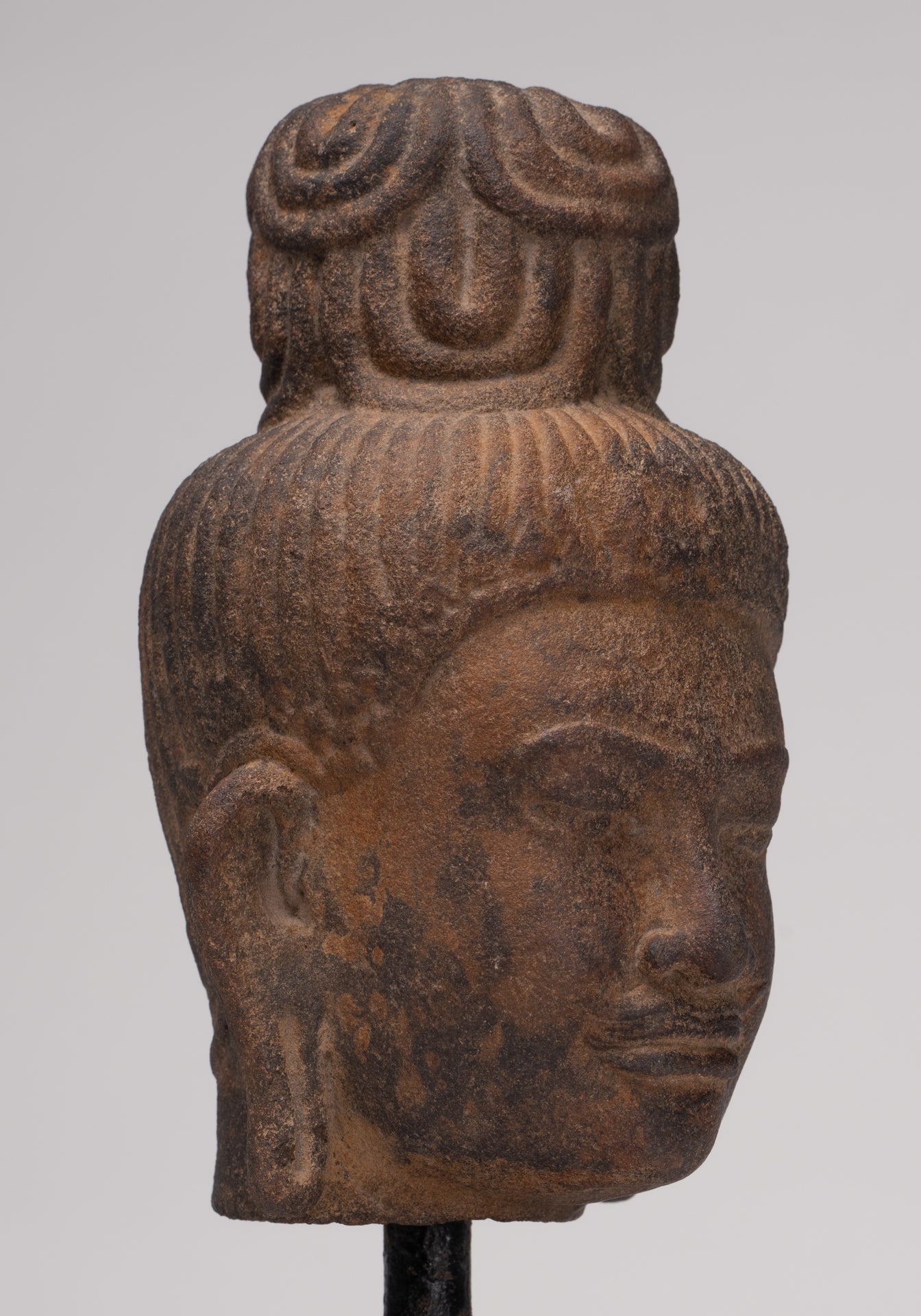 Vishnu Statue - Antique Prei Khmeng Style Stone Mounted Khmer Vishnu Head - 25cm / 10"