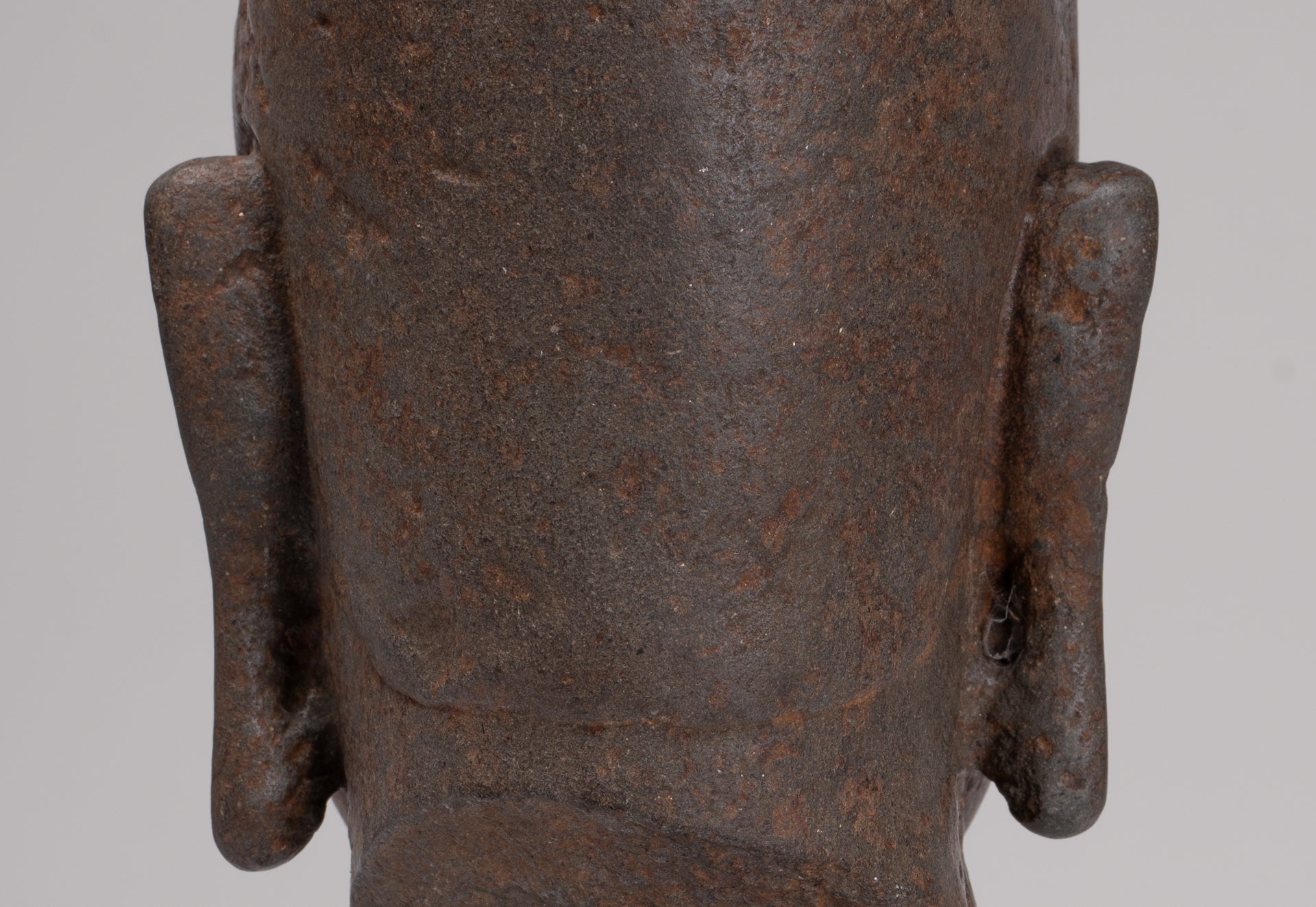 Vishnu Statue - Antique Phnom Da Style Stone Mounted Vishnu Head - 33cm/13"