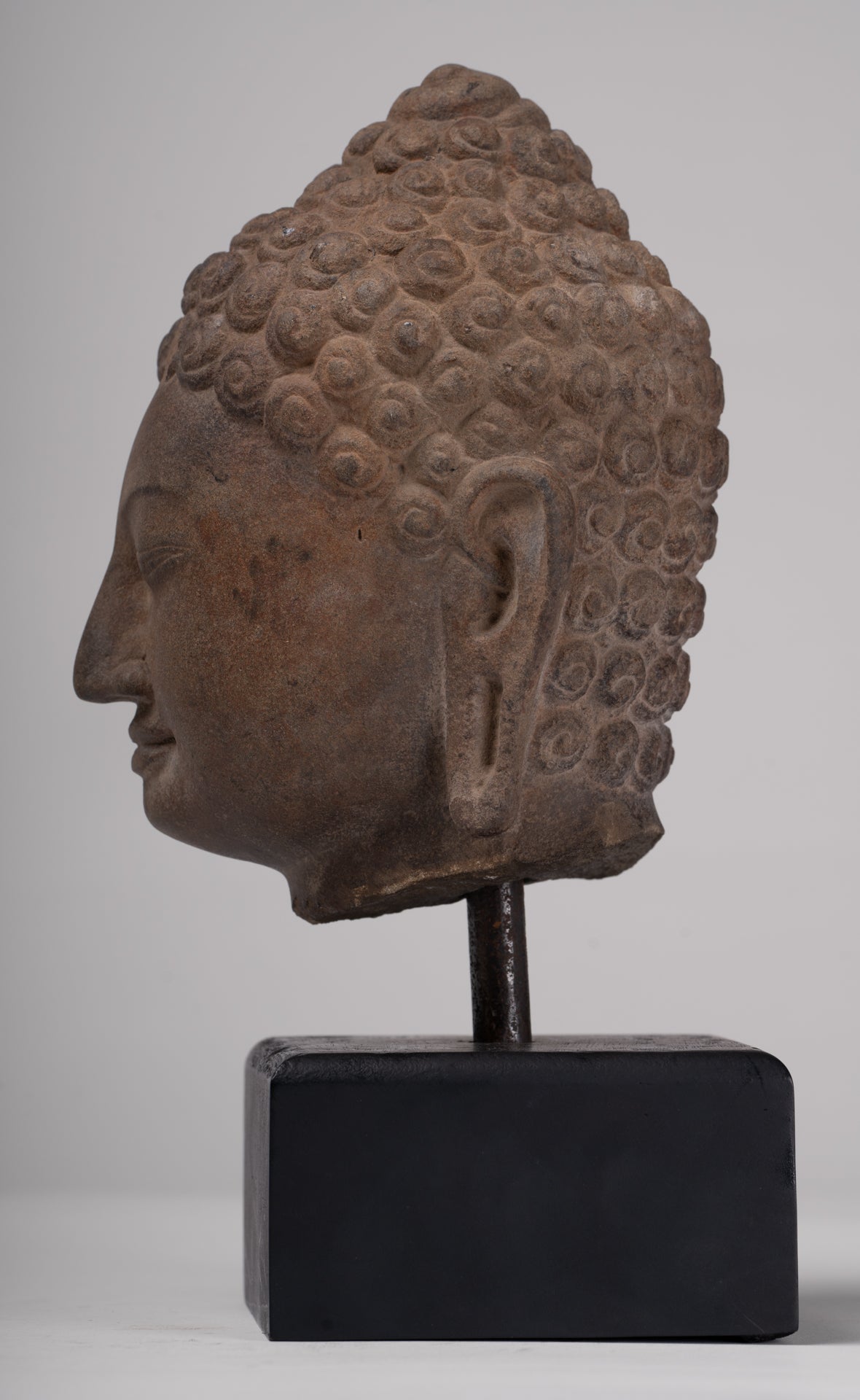 Buddha Statue - Antique Phnom Da Style Mounted Stone Khmer Buddha Head - 26cm/10" Tall