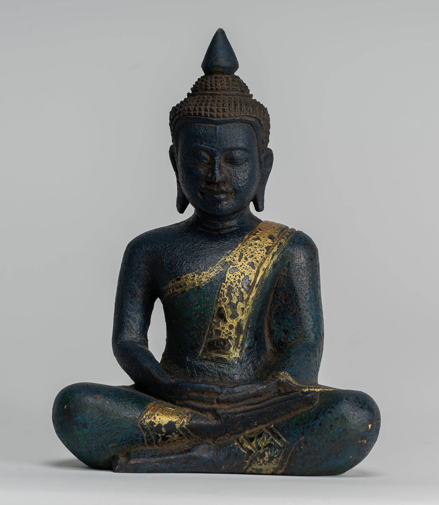 Buddha Sculpture - Antique Khmer Style Wood Seated Buddha Statue Dhyana Meditation Mudra - 20cm/8"