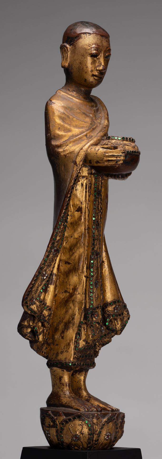 Statue de moine Mandalay en bois de style birman antique - 90 cm / 36 "