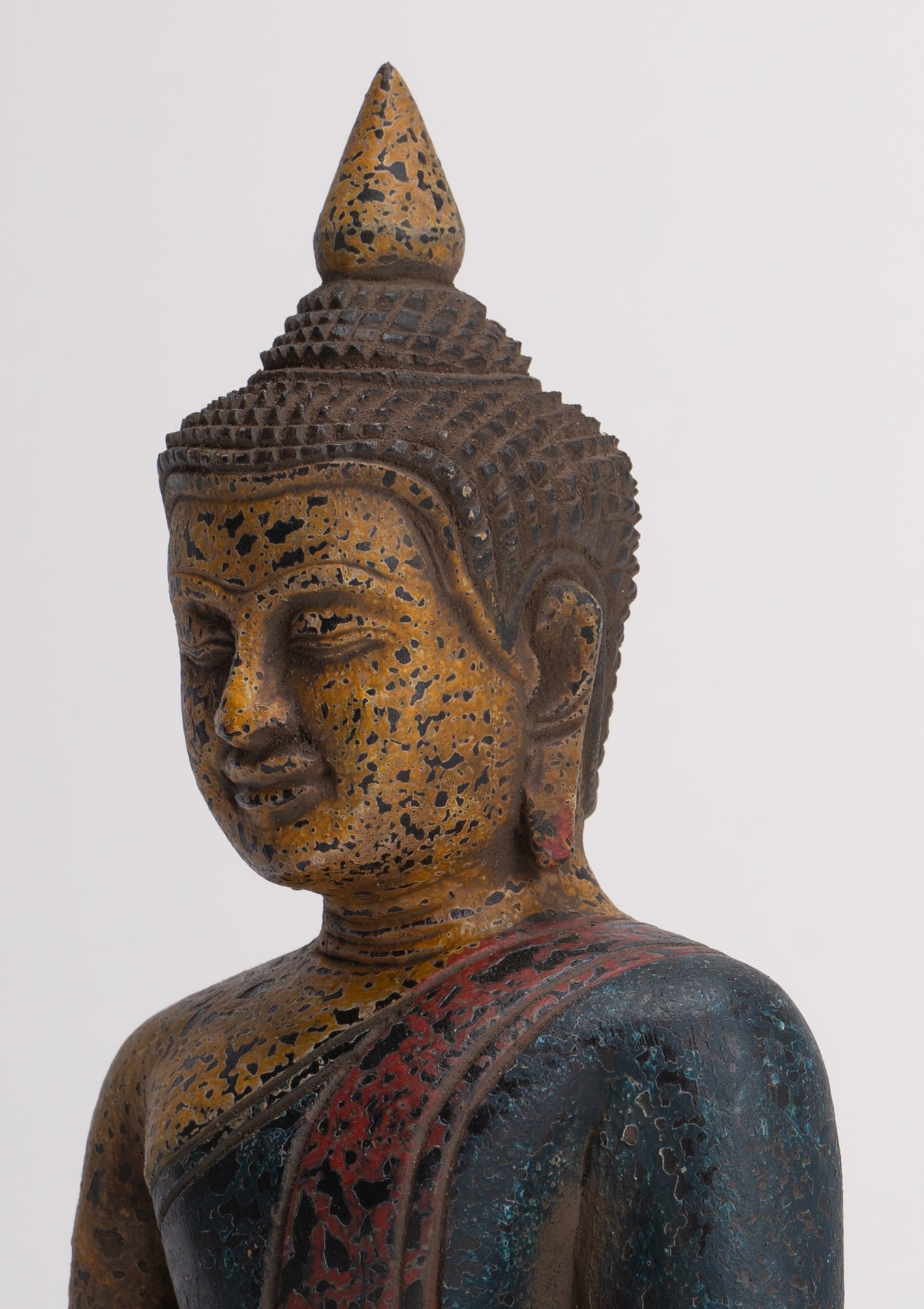 Buddha Sculpture - Antique Khmer Style Wood Seated Buddha Statue Dhyana Meditation Mudra - 20cm/8"