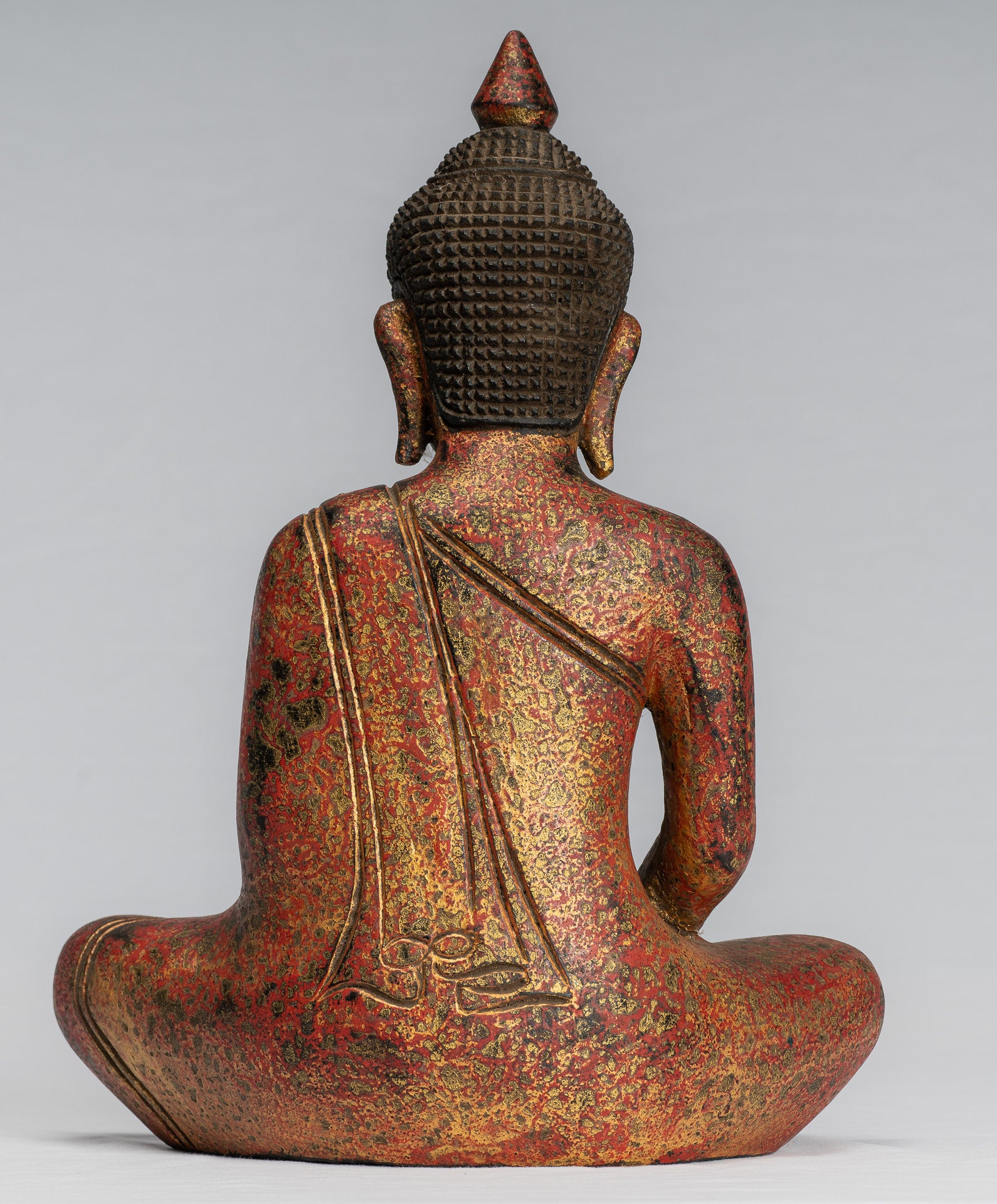 Sculpture de Bouddha – Statue de Bouddha assis en bois de style khmer antique Dhyana Méditation Mudra – 31 cm/12"