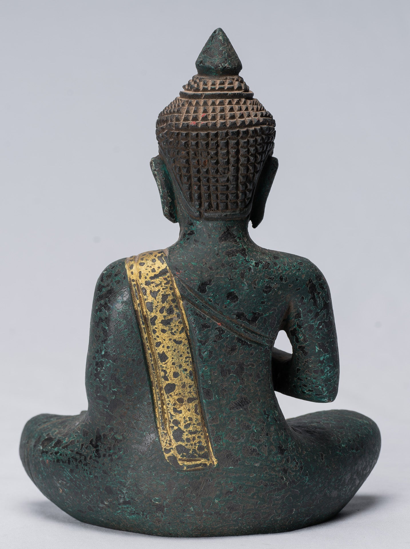 Escultura de Buda - Buda - Estatua de buda de madera de estilo jemer antiguo de estilo jemer enseñando mudra - 20 cm/8 "