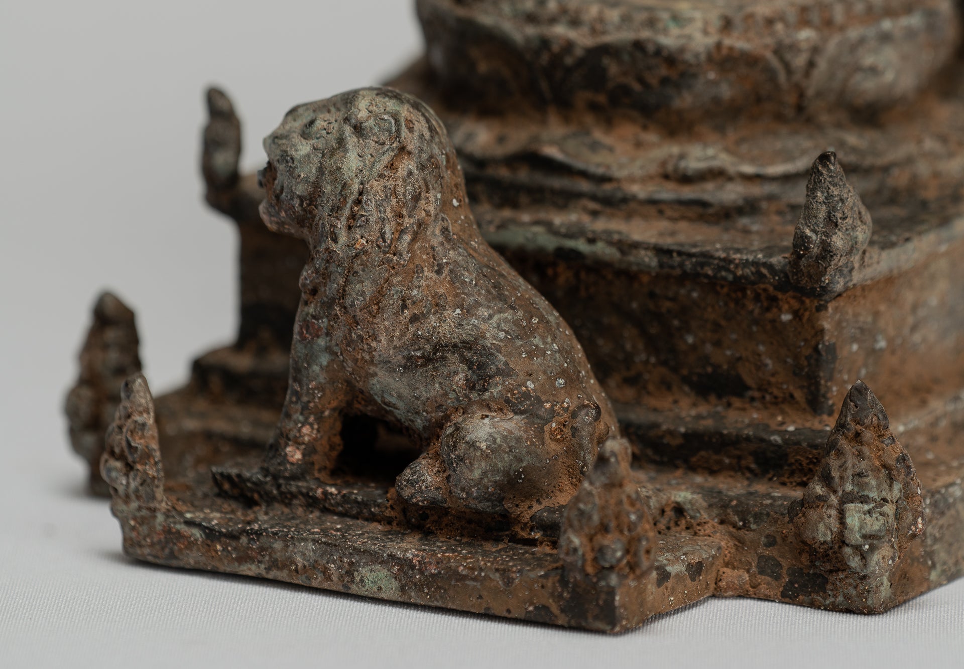 Brahma Statue. Antike indonesische Stil Majapahit Stehende Bronze Brahma Statue mit 32cm/13"