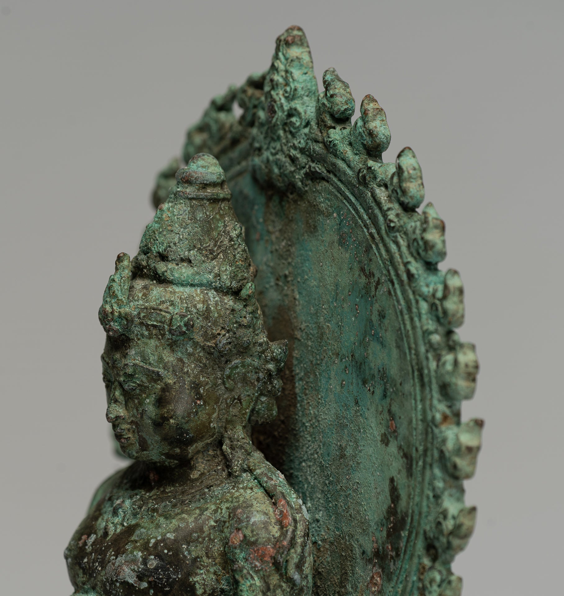 Statua di Jambhala - Antique Java Majapahit Style Seduto statua di Jambhala God of Wealth - 27cm/11 "