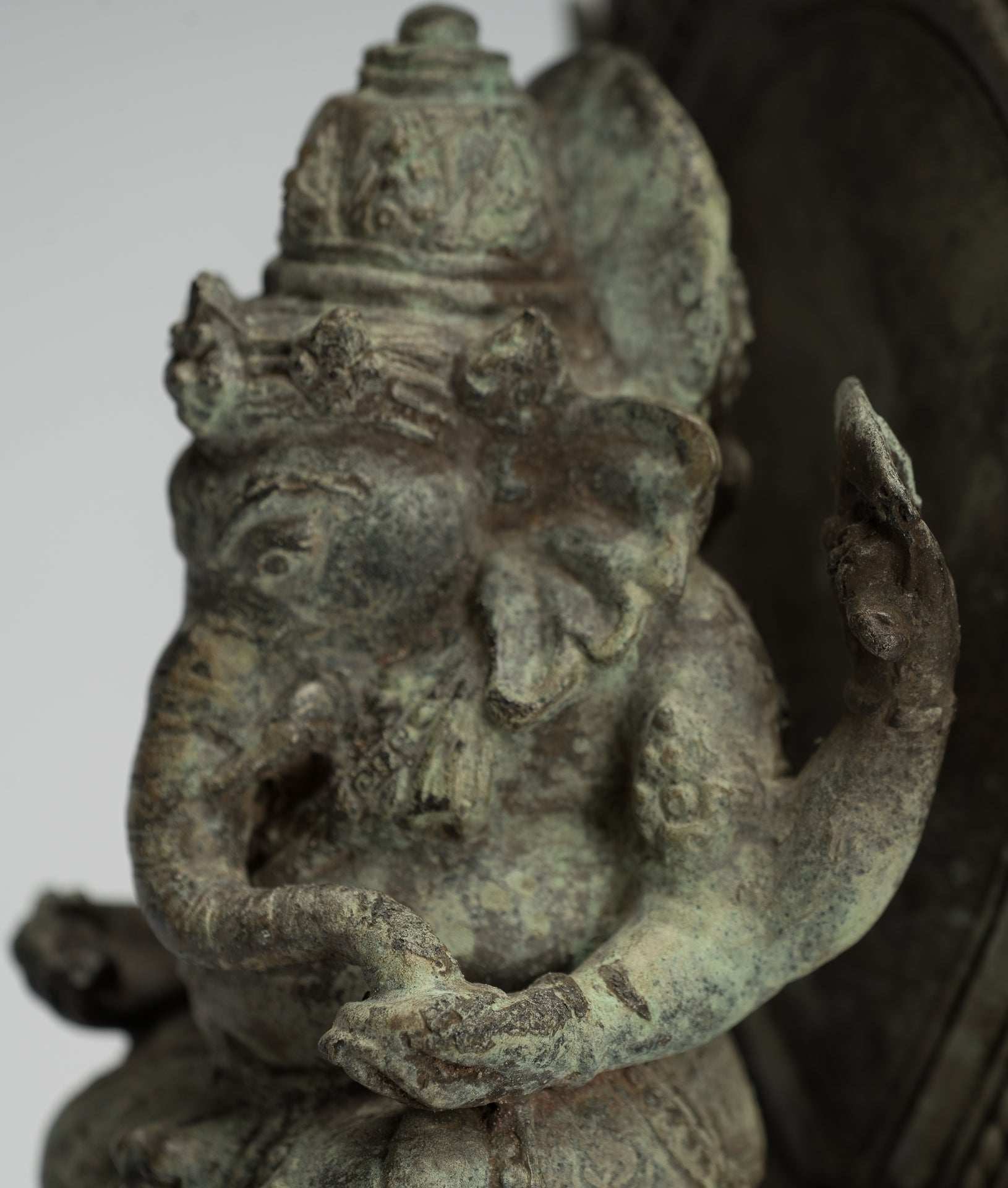 Statue de Ganesha - ancienne statue de Ganesha indonésienne en bronze de style javanais - 23cm / 9 "