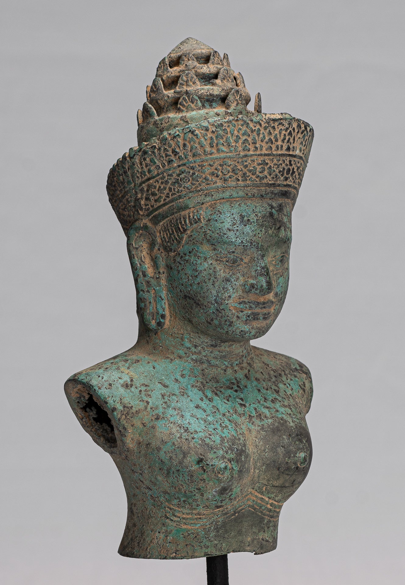 Lakshmi-Statue – antiker Khmer-Stil Lakshmi/Devi-Gemahlin von Vishnu Torso – 31 cm/12 Zoll