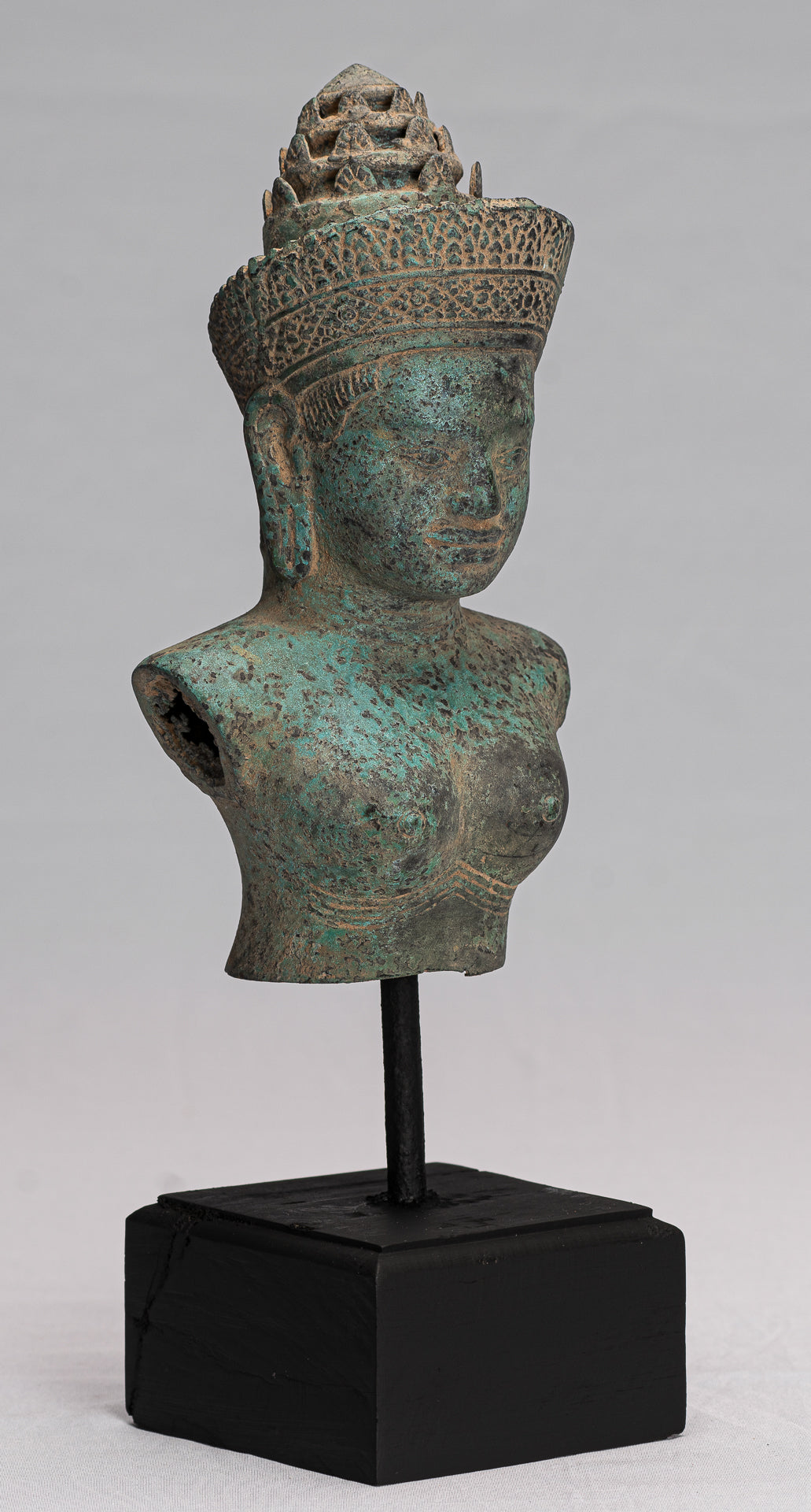 Lakshmi-Statue – antiker Khmer-Stil Lakshmi/Devi-Gemahlin von Vishnu Torso – 31 cm/12 Zoll