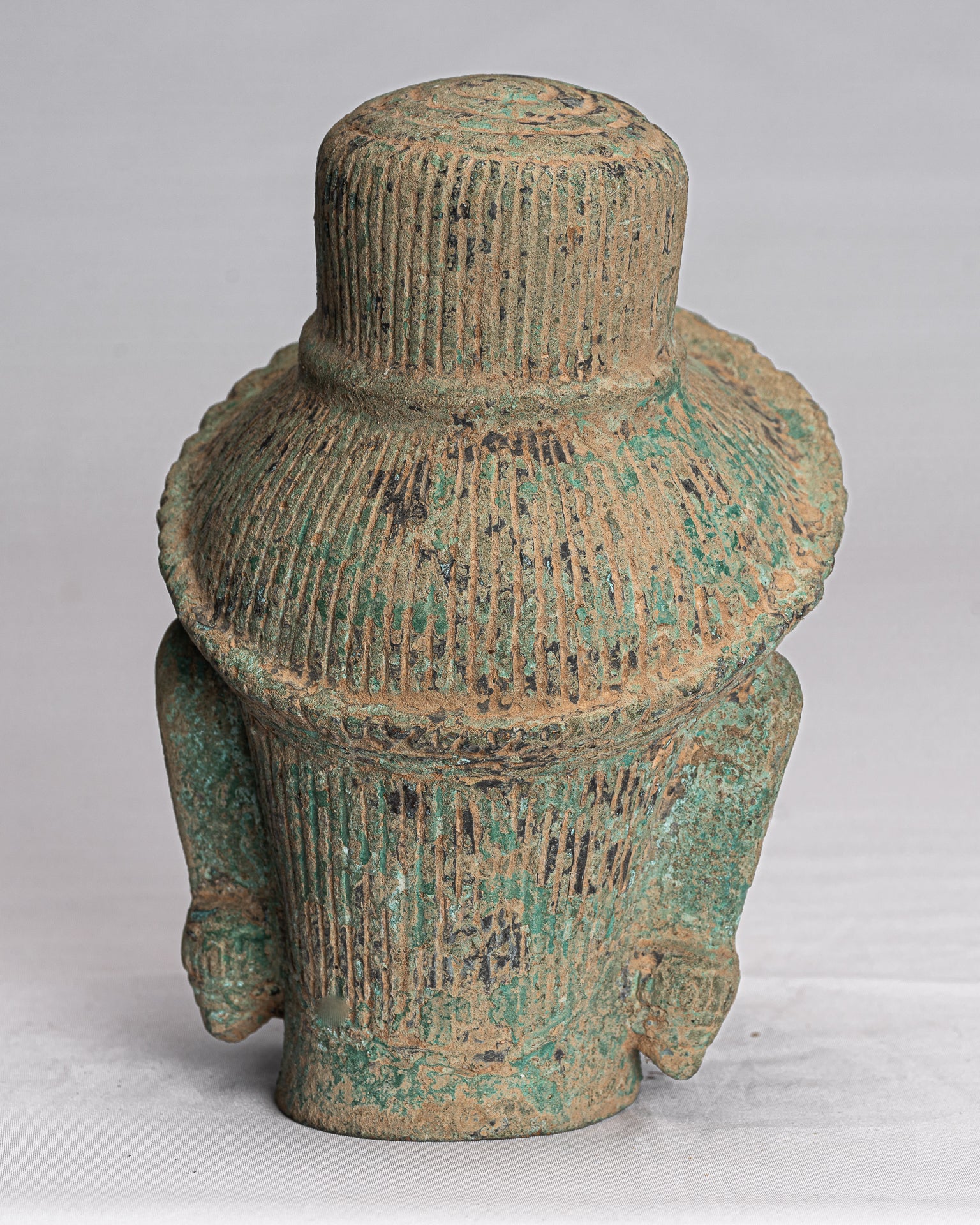 Statue antique en bronze de style Banteay Srei Khmer Garuda Vishnu - 18 cm/7"