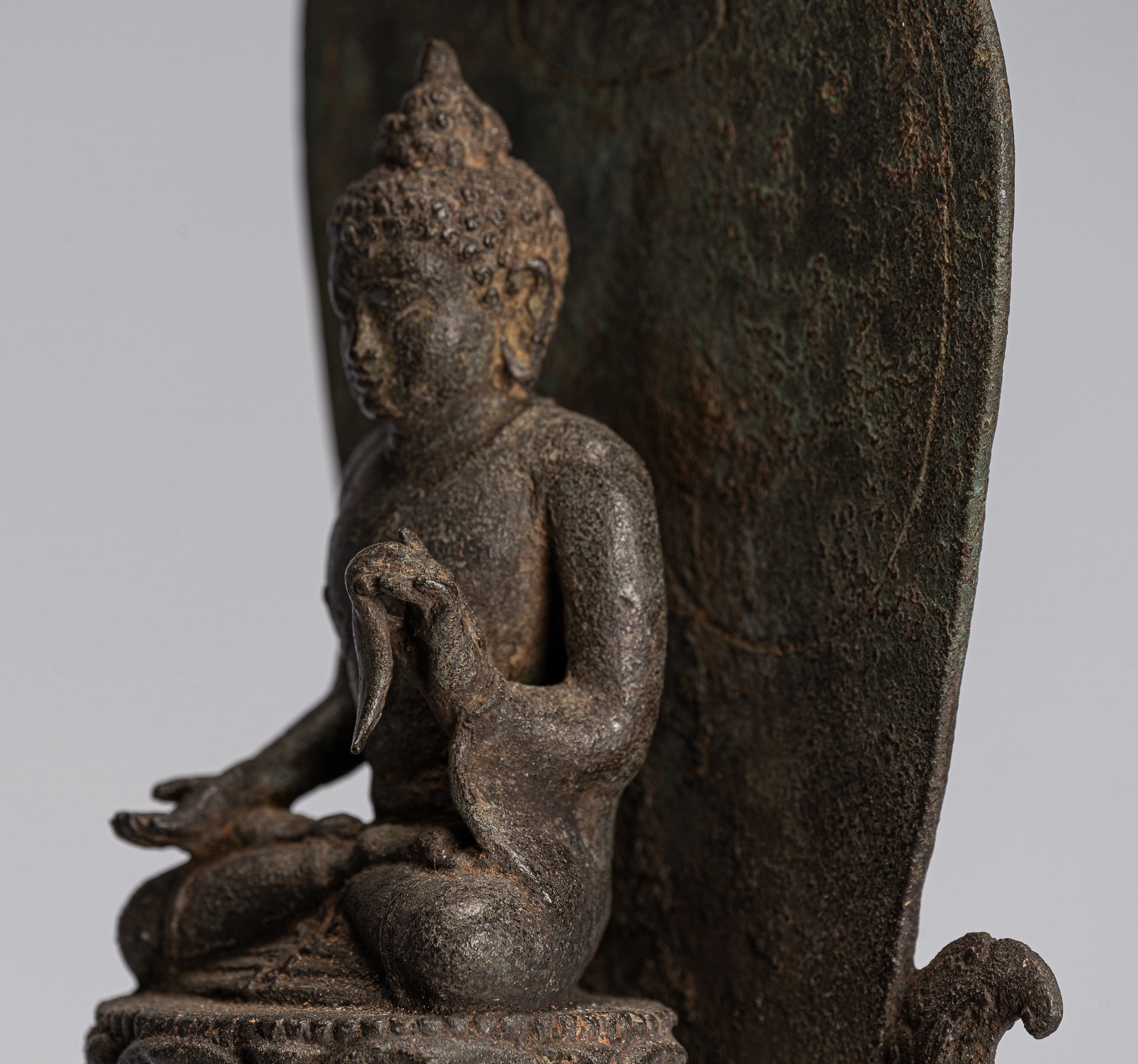 Statue di Buddha - Antique in stile indonesiano seduto bronzo giavanese insegnamento Buddha - 28 cm/11 "