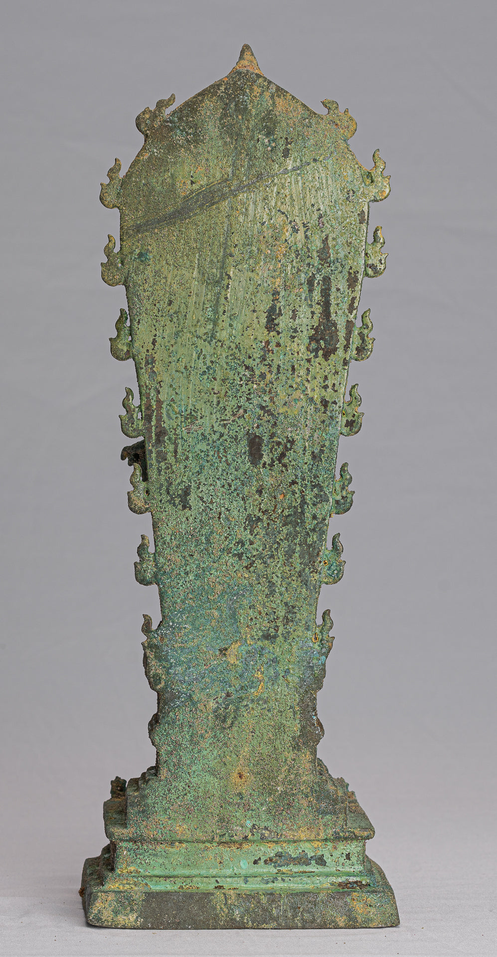 Vishnu - Estatua de bronce de alumno de estilo indonesio antiguo Majapahit Java de pie - 38 cm/15 "