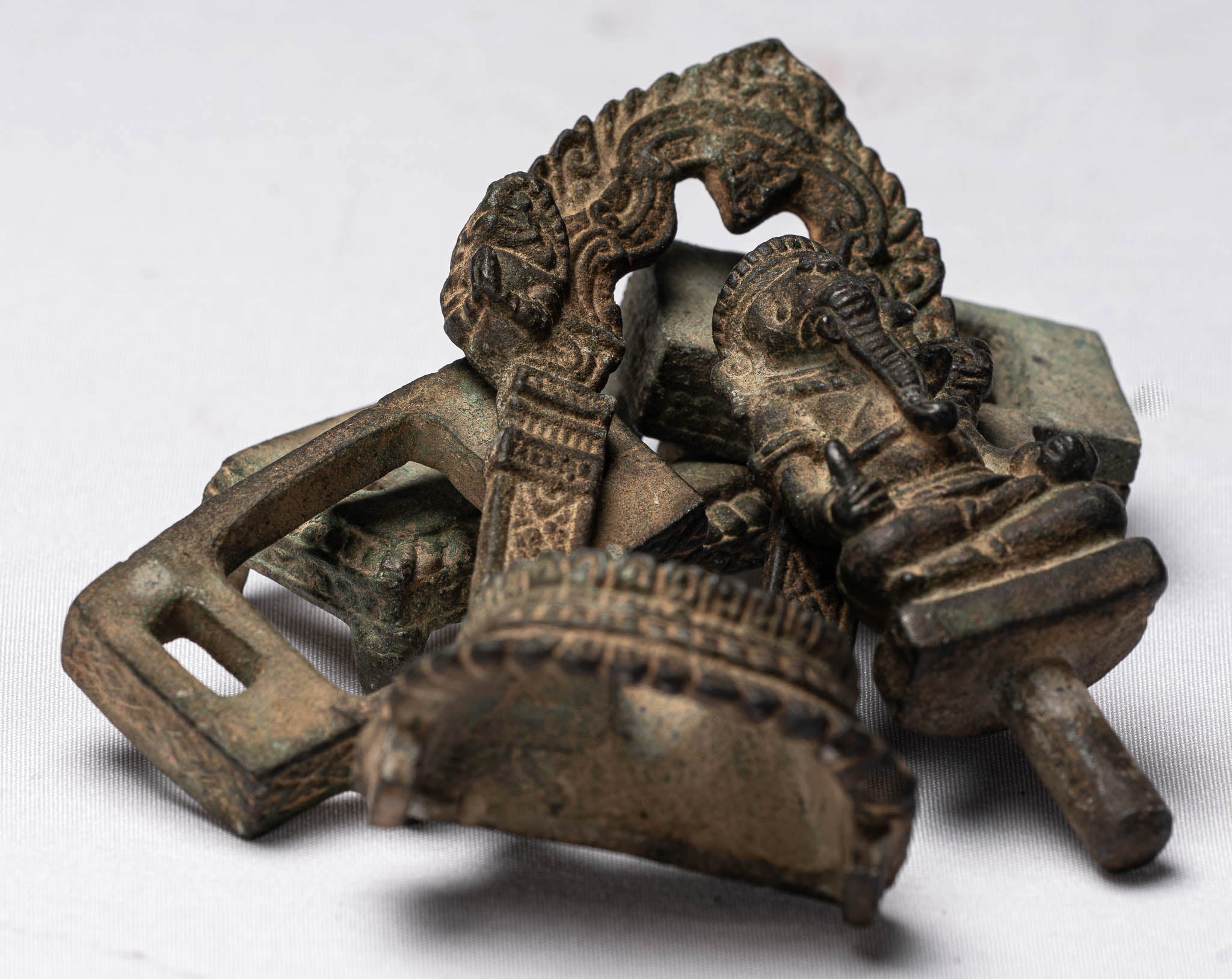 Ganesha Statue - Antique Thai Style Enthroned Bronze Seated Ganesha Statue - 11cm/4"