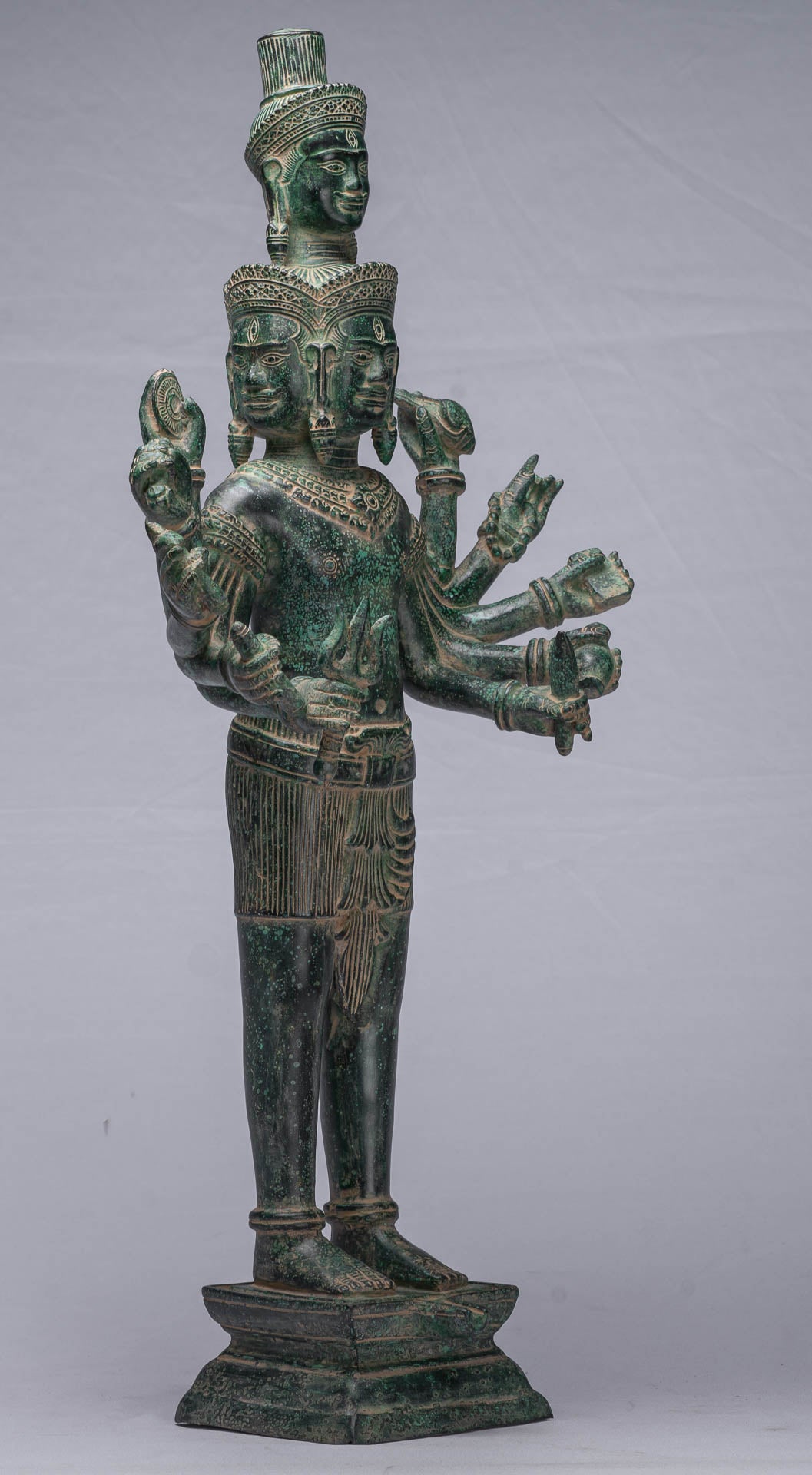 Statue de Shiva et Yoni debout Bayon en bronze de style khmer antique - 59 cm/24"