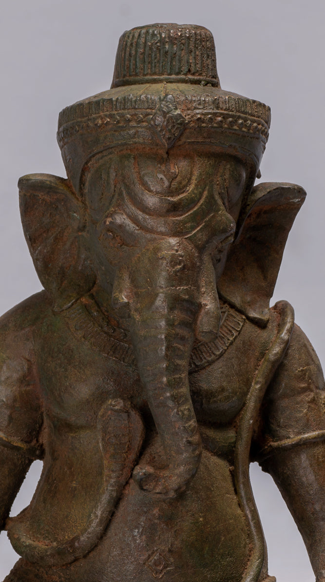 Antike sitzende grüne 4-armige Ganesha-Statue aus Bronze im thailändischen Stil – 31 cm/12 Zoll