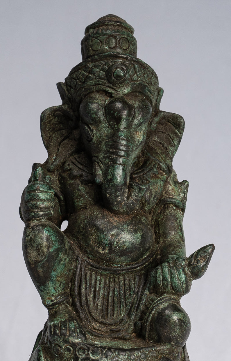 Ganesha-Statue – antike kniende Bronze-Bayon-Ganesh-Statue im Khmer-Stil – 17 cm.