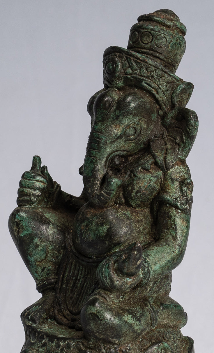 Ganesha-Statue – antike kniende Bronze-Bayon-Ganesh-Statue im Khmer-Stil – 17 cm.
