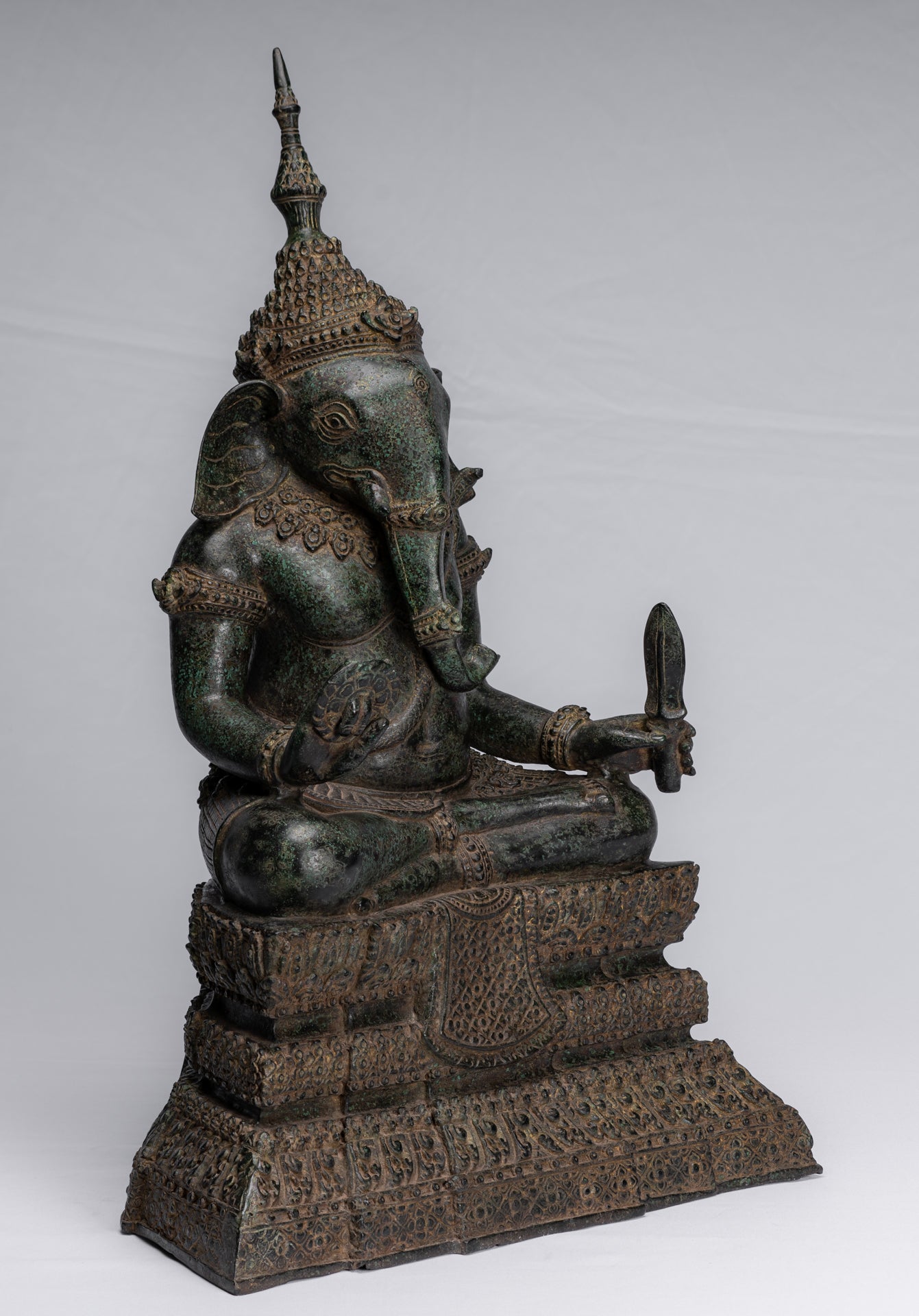Statue de Ganesha - ancienne statue de Ganesha en bronze de style khmer - 57 CM / 23 pouces