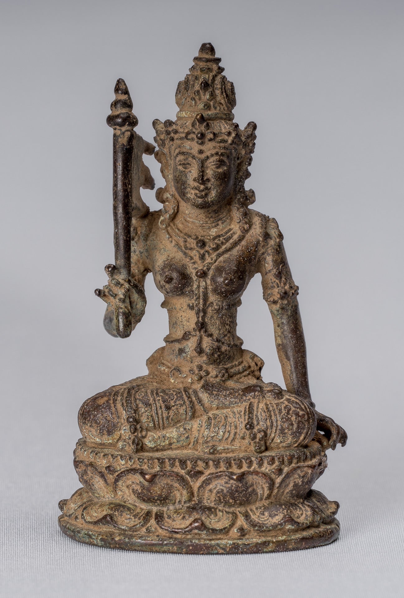 Statue de Tara - Antique style Java indonésien Bronze Devi Tara Statue JigtenI Sumlé Gyalma - 8 cm/3"
